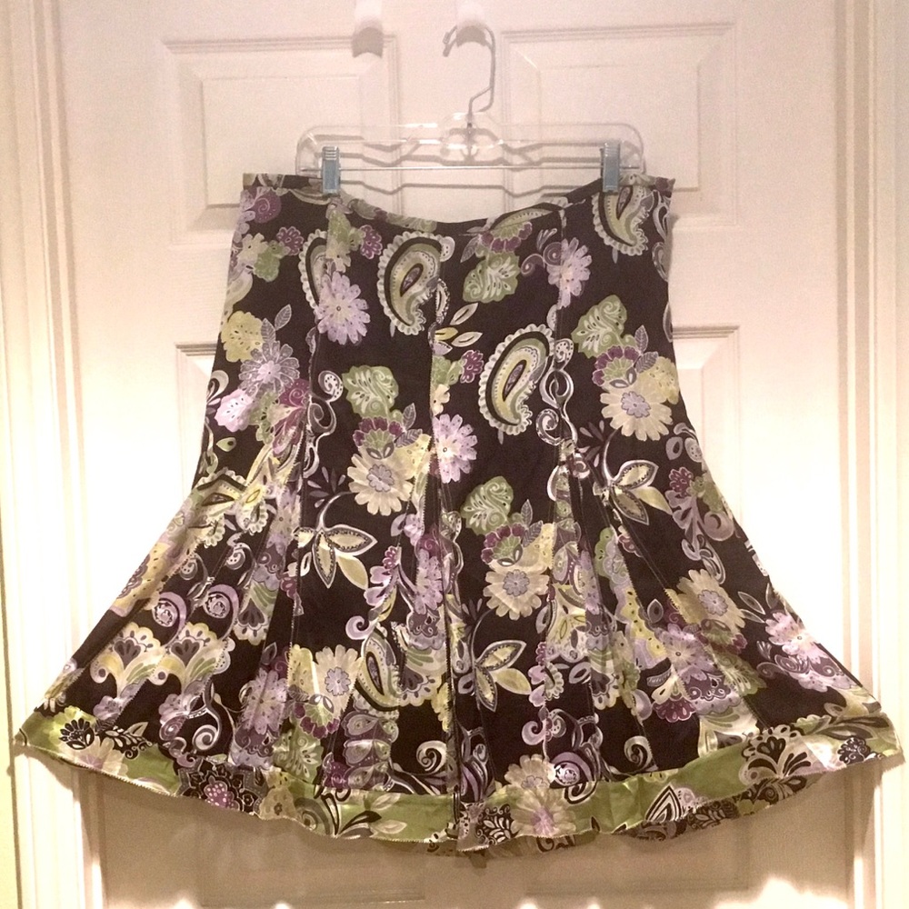 NWT Beautiful Silk Paisley Floral Sigred Olsen Skirt 14